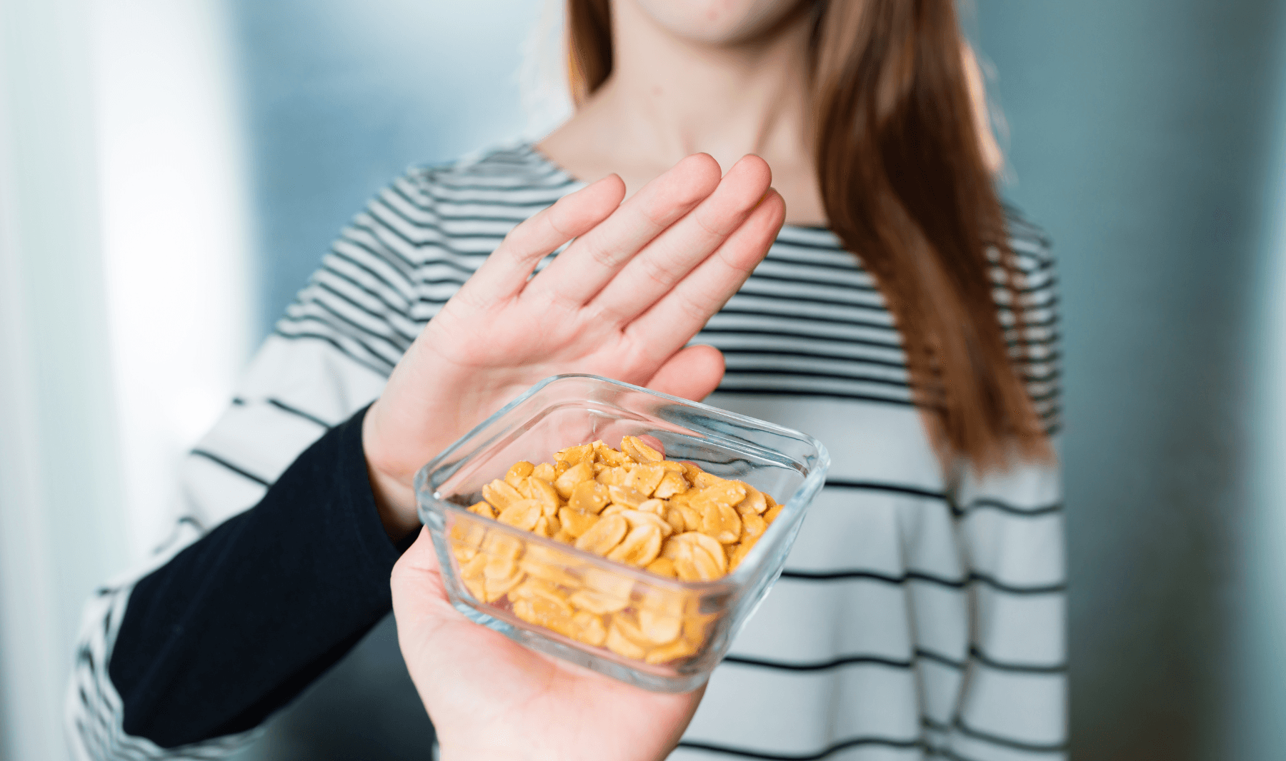 Mikrobiom v ústech a střevech chrání před vážnými reakcemi na arašídy