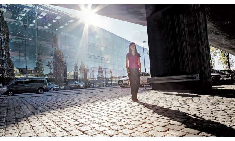 Městské stromy v Mnichově překvapují: Za letních dnů pohltí více CO₂ než auta vypustí