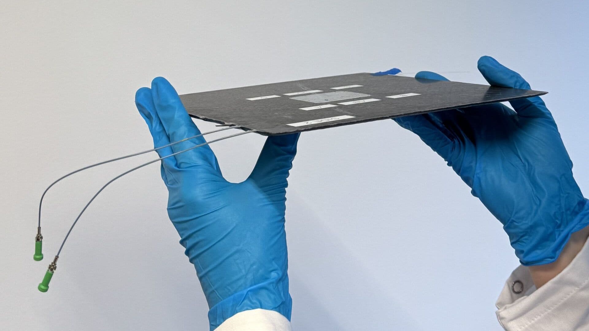 Evropa dohání USA a Čínu: Samoopravný materiál pro vesmírné lodě